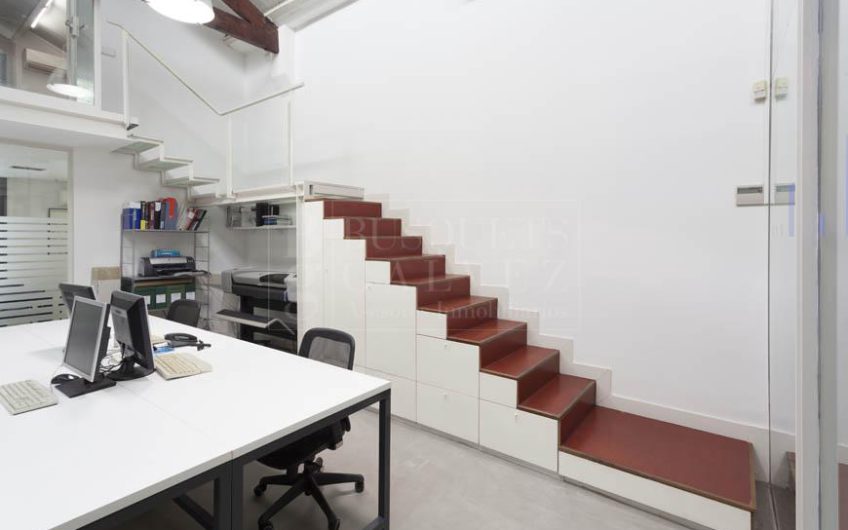 Office for sale/rent in Eixample Sagrada Familia