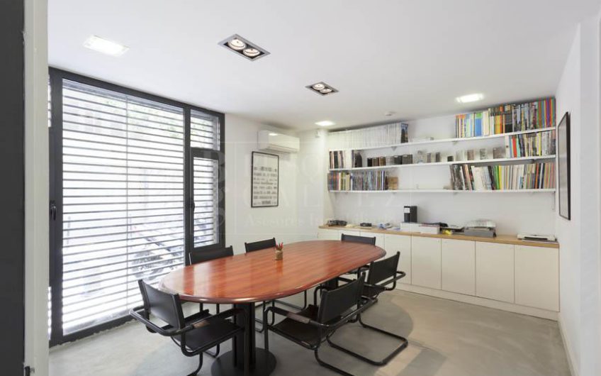 Office for sale/rent in Eixample Sagrada Familia