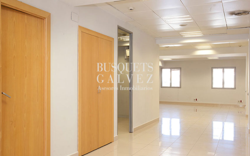 Office for rent in Balmes street