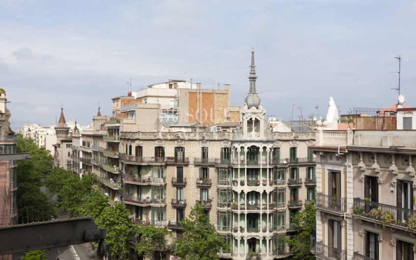 Office for sale in profitable Eixample