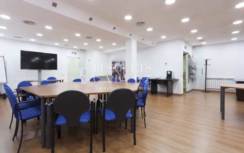 Oficinas en alquiler y venta en Villarroel