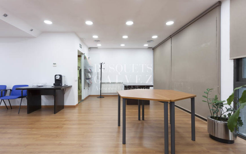 Oficinas en alquiler y venta en Villarroel