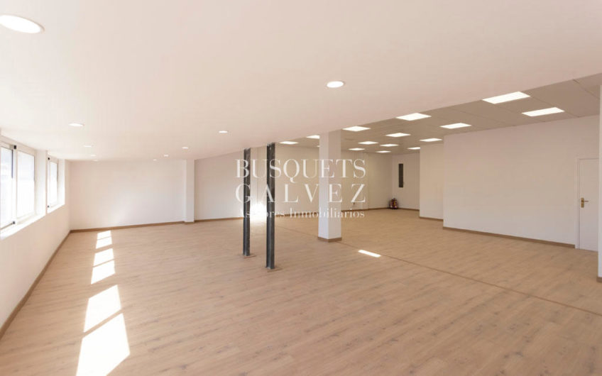 Office for rent in Pau Clarís/Gran Via