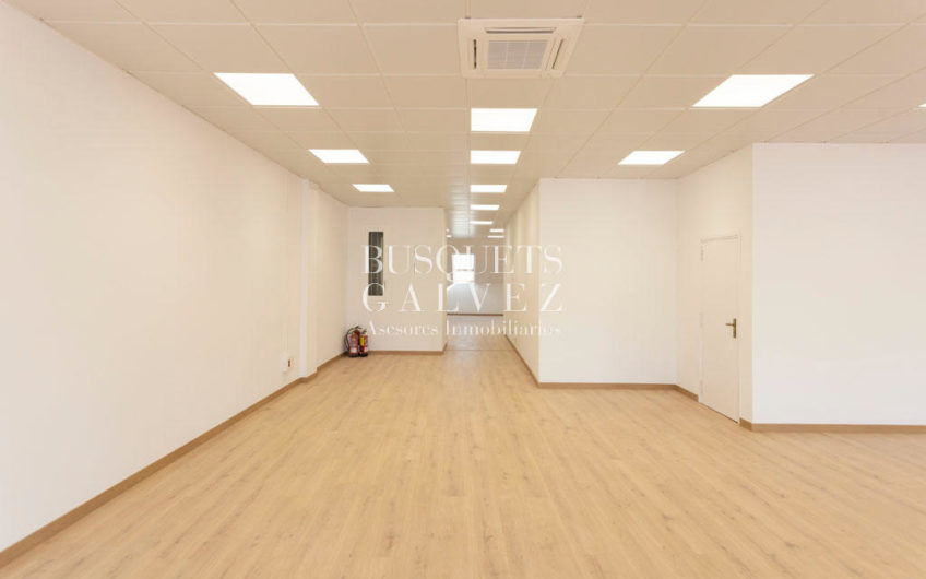 Office for rent in Pau Clarís/Gran Via