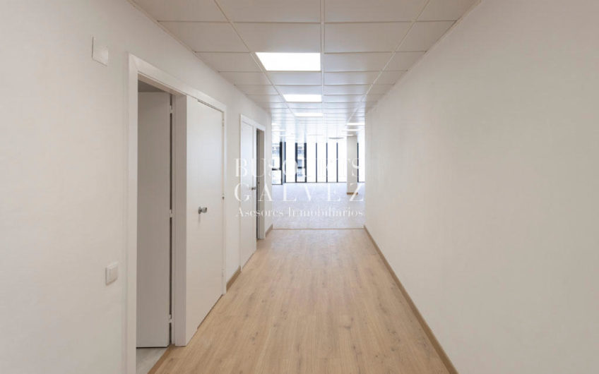 Office for rent in Pau Clarís/Gran Via