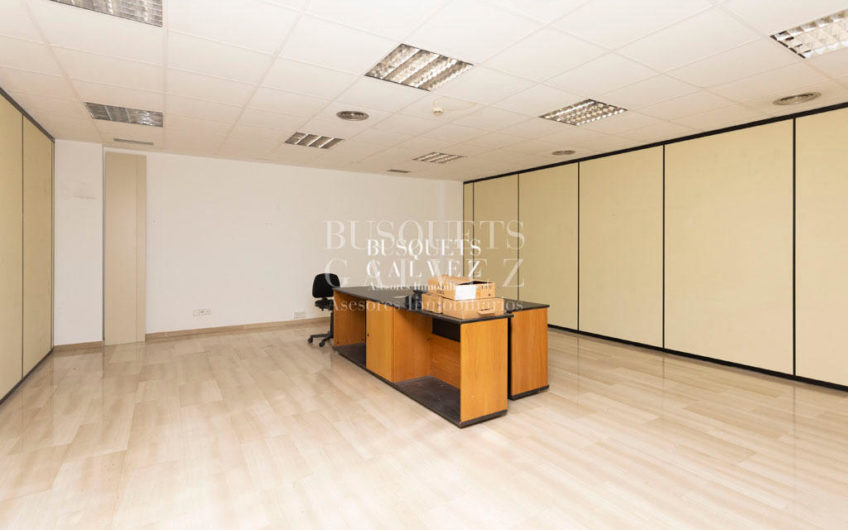 Office for rent in Viladomat