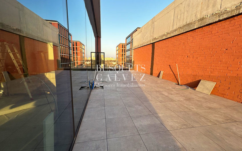 Oficina con terraza en alquiler en Edificio DMOURA4