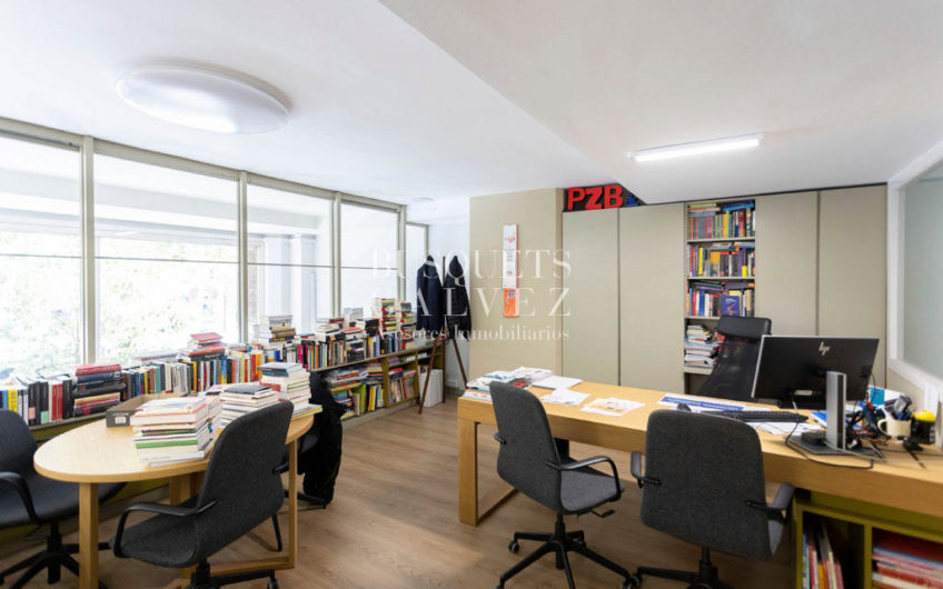 Office for sale in C/Sardenya