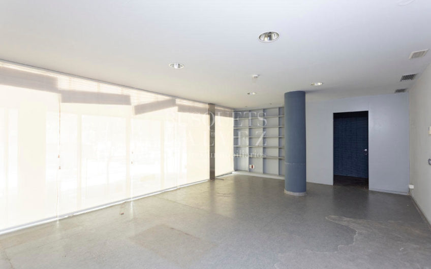 Office for sale in Almogàvers