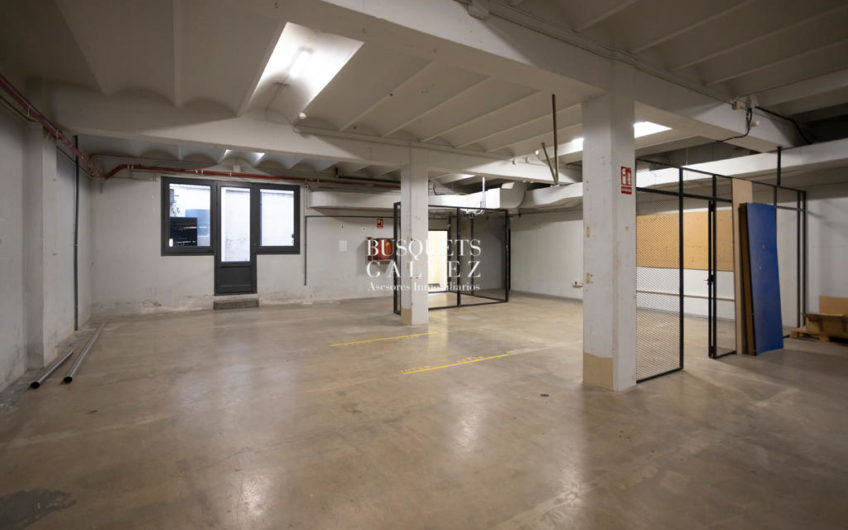 Building for rent in Poblenou