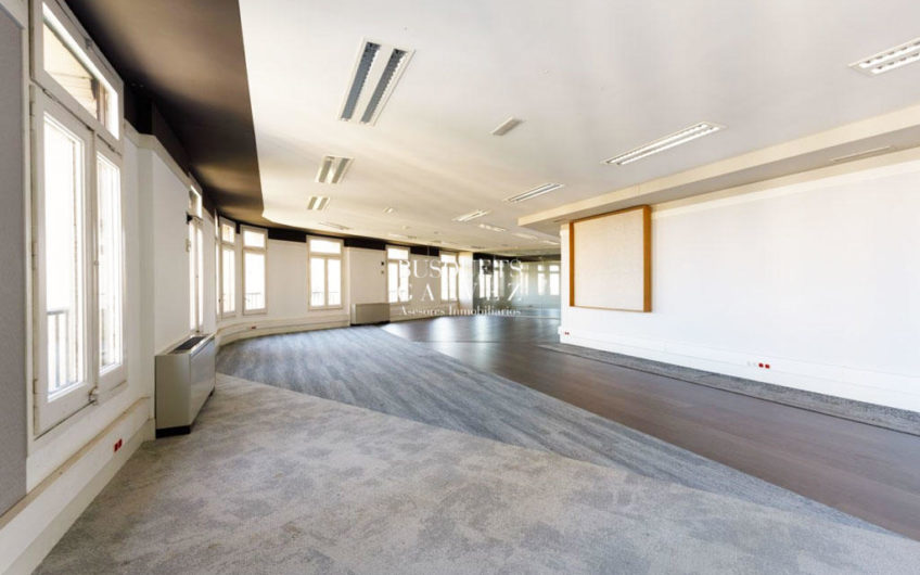 Office for rent in Diagonal-Pau Clarís