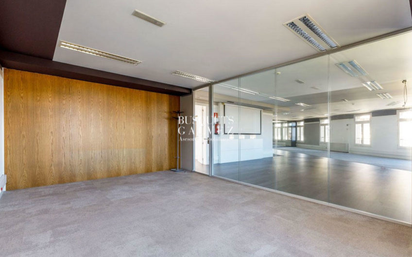 Office for rent in Diagonal-Pau Clarís