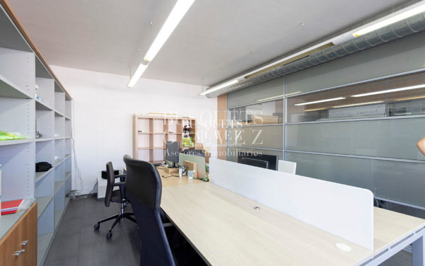 Office for sale for profitability in Eixample Dret