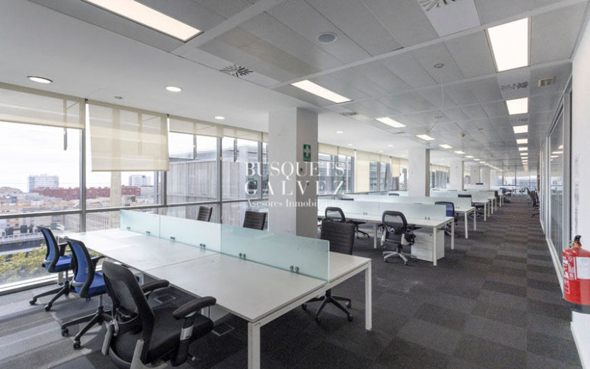 Office for rent in Pujades