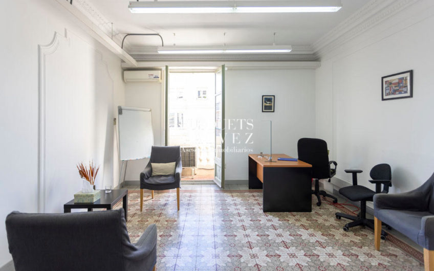 Office for rent in Consell de Cent