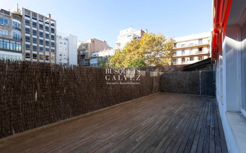 Oficina con terraza en alquiler en Passeig de Gràcia